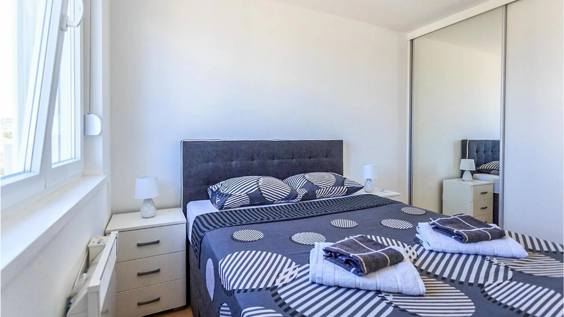 Stunning Apartment In Zadar With Wifi